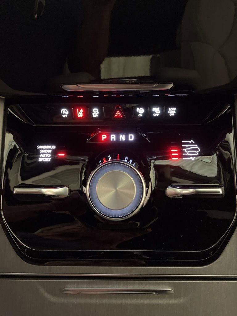 New 2026 Velvet Red Pearl-Coat Exterior Paint Jeep Limited Altitude image 4