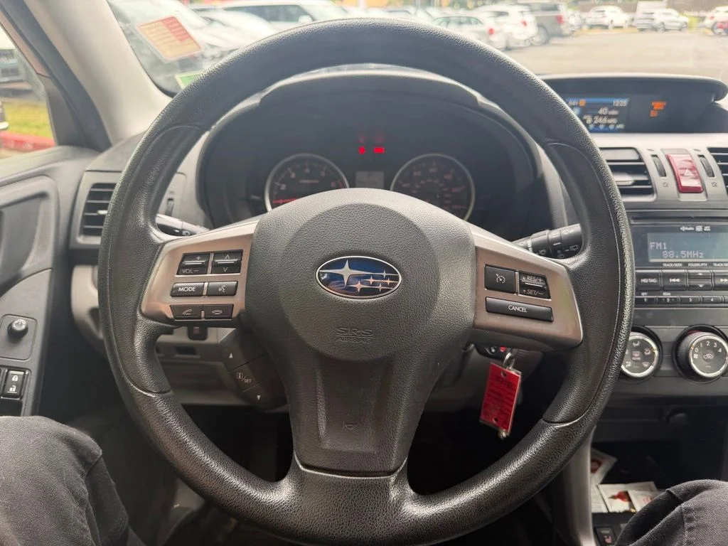 Used 2015 Venetian Red Pearl Subaru 2.5i Premium image 22