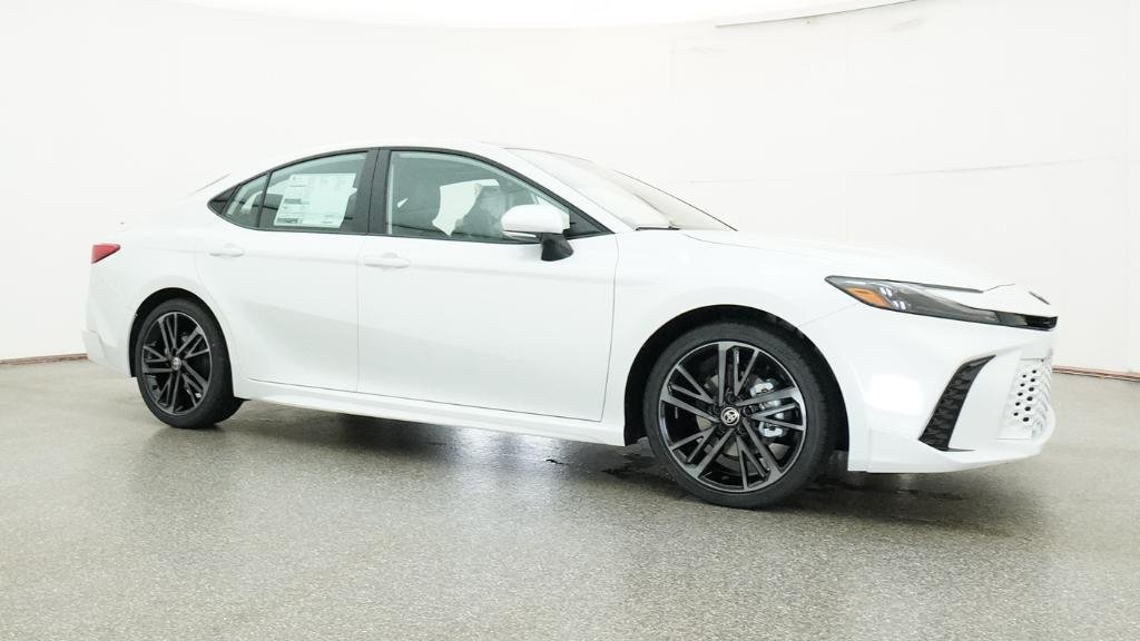 New 2026 Wind Chill Pearl Toyota XSE image 4