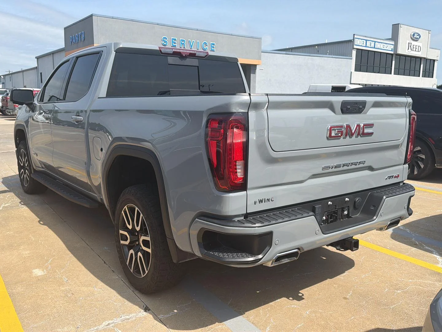 Used 2024 GMC Sierra 1500 AT4 with VIN 3GTUUEEL6RG158759 for sale in Kansas City