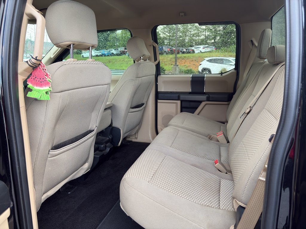 Used 2018 Shadow Black Ford XLT image 12