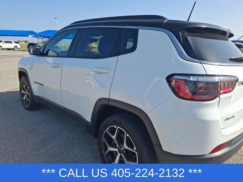 Used 2025 White Jeep Limited image 10