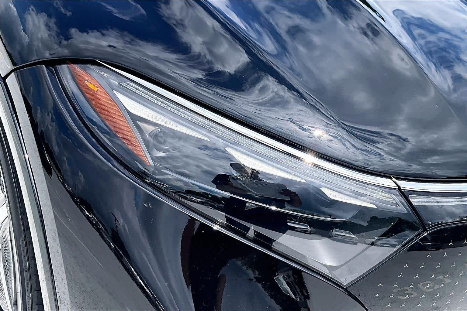 Certified Used 2023 Obsidian Black Metallic Mercedes-Benz EQS 580 image 27