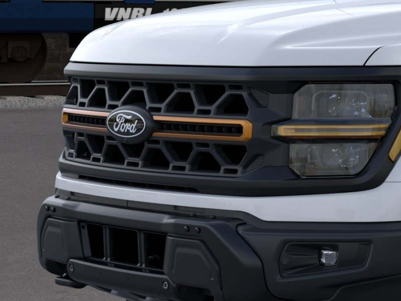New 2026 Oxford White Ford Tremor image 17