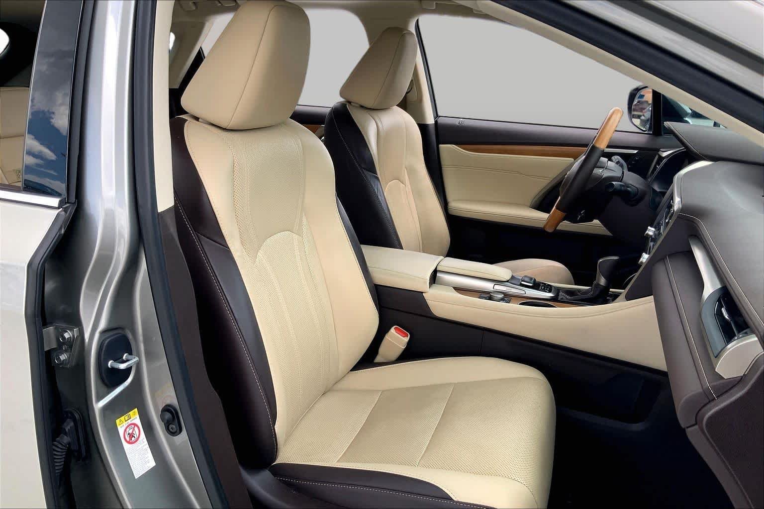 Used 2017 Atomic Silver Lexus  image 9