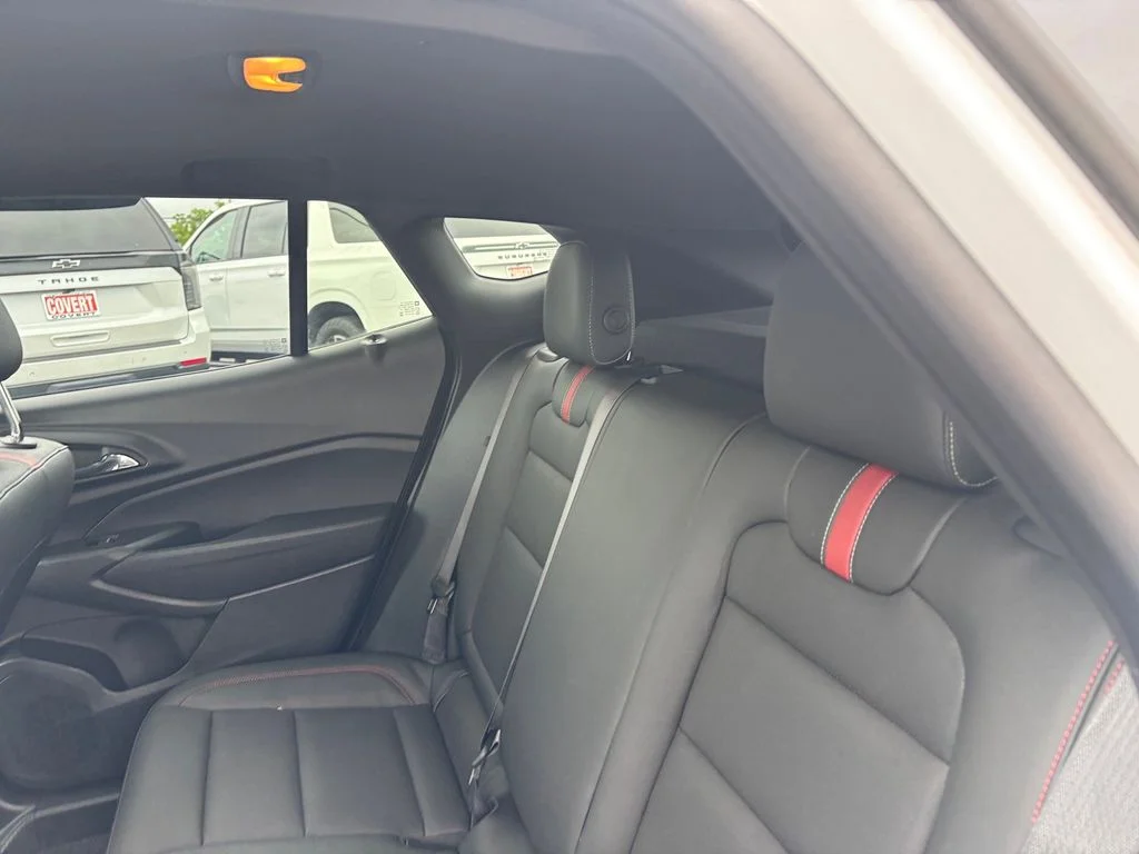 Used 2026 White Chevrolet 2RS image 26