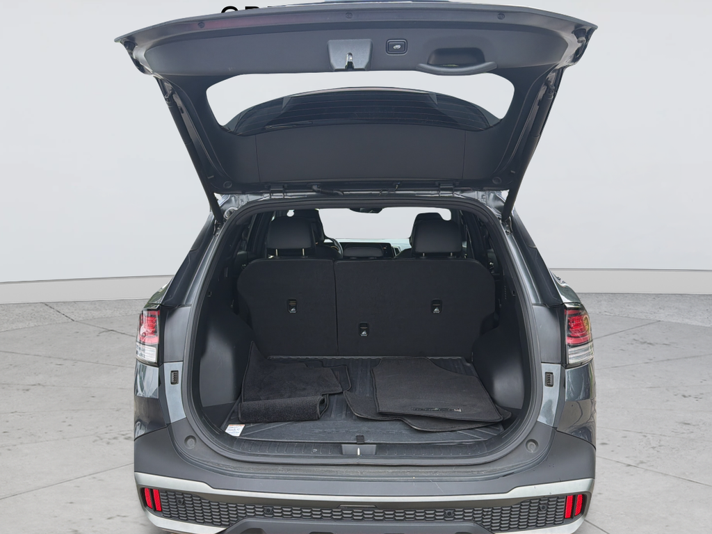 Used 2023 Gray Kia X-Pro image 18