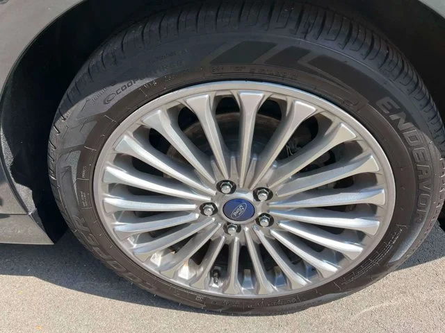 Used 2015 Guard Ford Titanium image 11