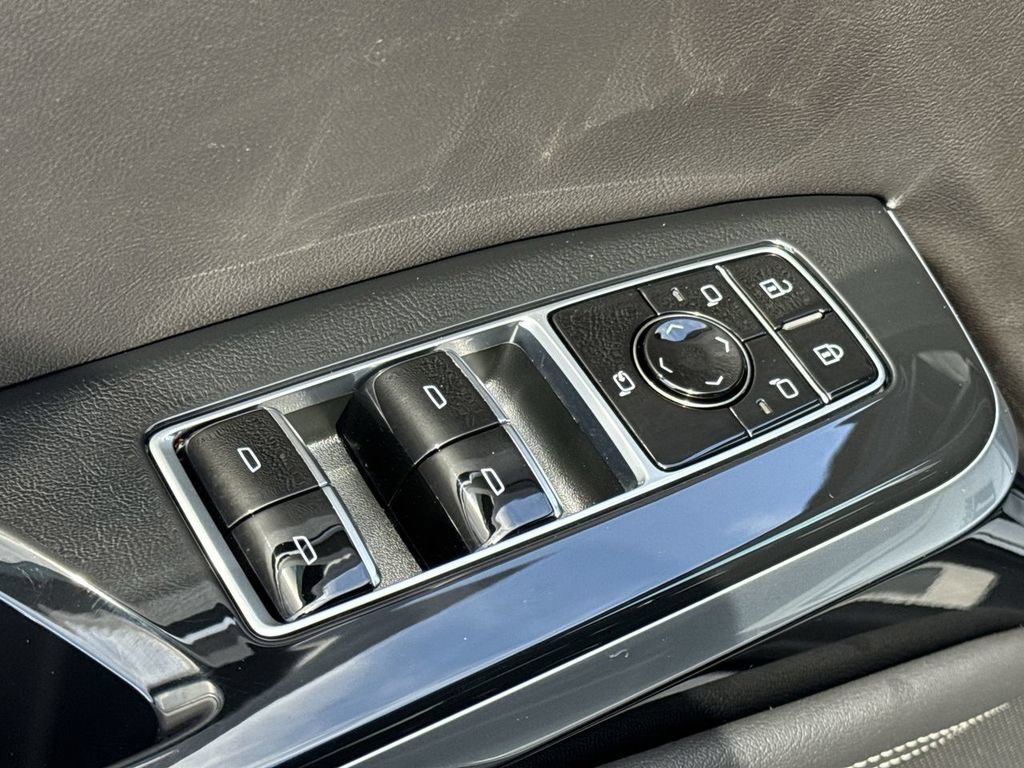 2026 Cadillac Escalade ESV Sport - Photo 18