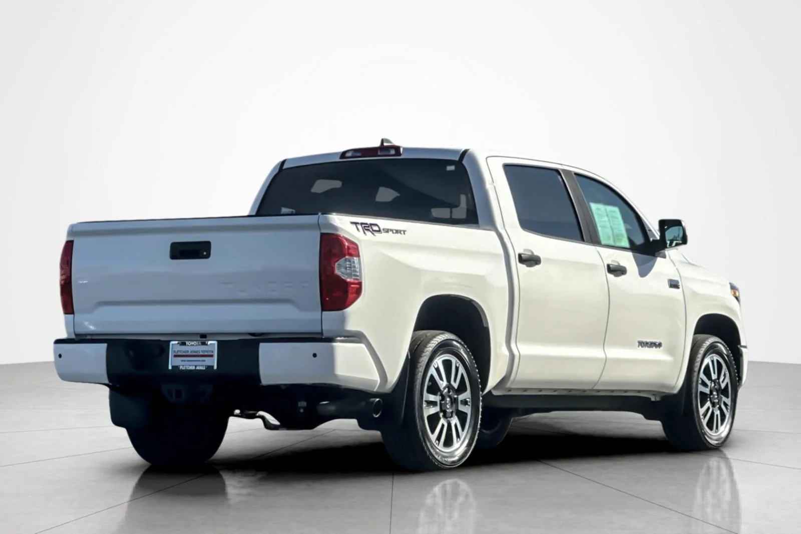 Certified Used 2021 Super White Toyota SR5 image 5