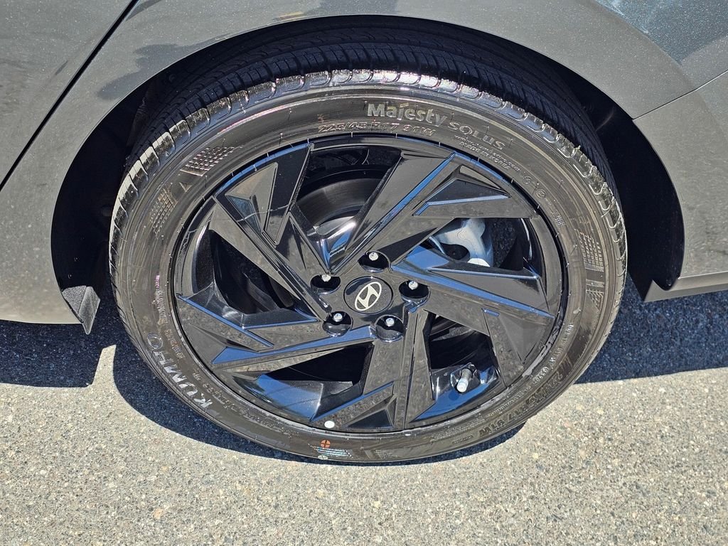 2026 Hyundai Elantra SEL Sport - Photo 9
