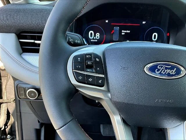 New 2026 Carbonized Gray Metallic Ford Active image 61