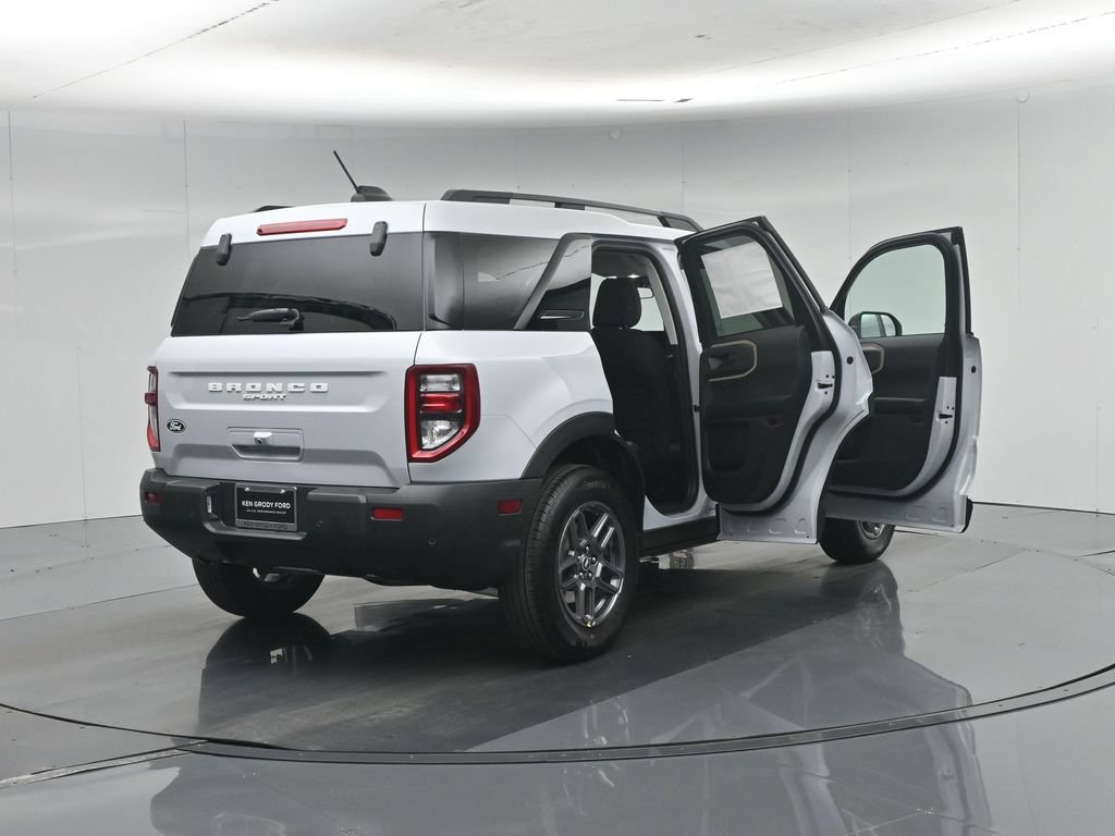 New 2026 Space White Metallic Ford Big Bend image 28