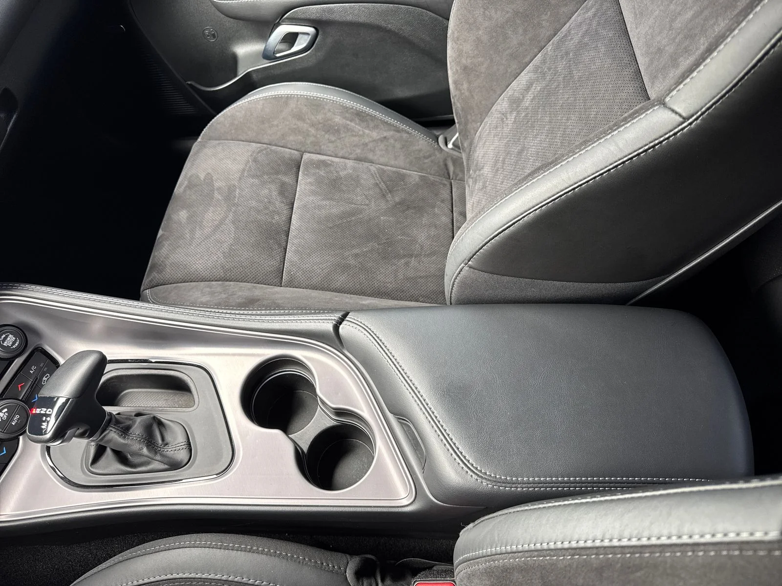 Used 2023 Plum Dodge R/T Scat Pack image 23