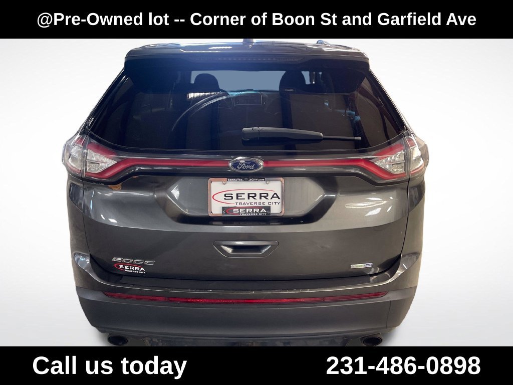 Used 2016 Gray Ford SE image 4