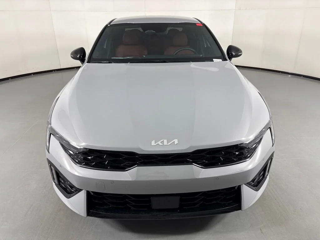 New 2026 Wolf Gray Kia GT-Line FWD image 3