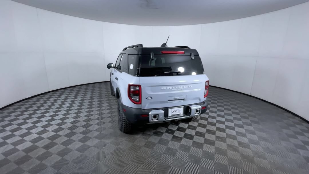 Used 2026 Space White Metallic Ford Badlands image 7