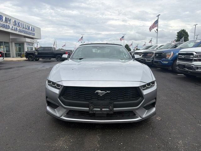 Used 2025 Iconic Silver Metallic Ford EcoBoost Premium image 3