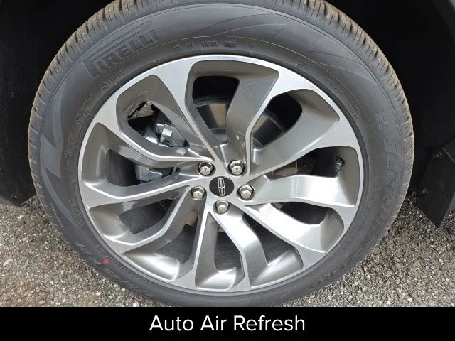 New 2027 Whisper Blue Metallic Clearcoat Lincoln Reserve image 9