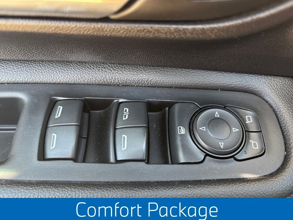 Used 2024 Black GMC Denali image 5