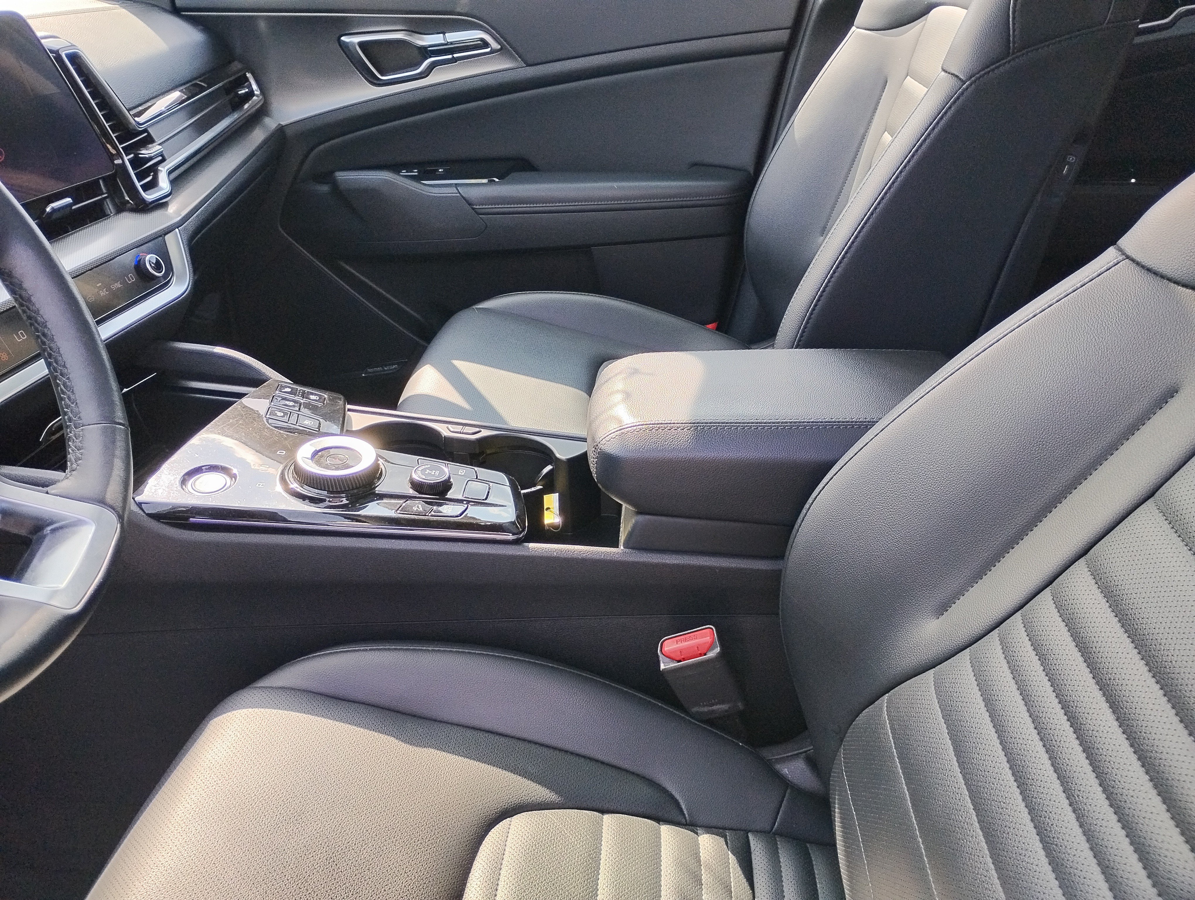 Used 2023 Dawning Red Kia SX-Prestige image 9