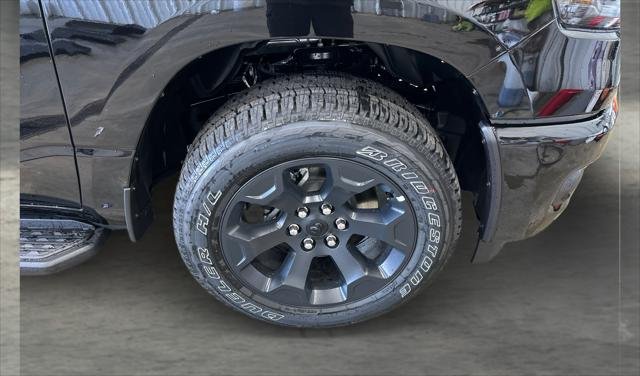 New 2026 Diamond Black Crystal Pearl-Coat Exterior Paint RAM Express image 21