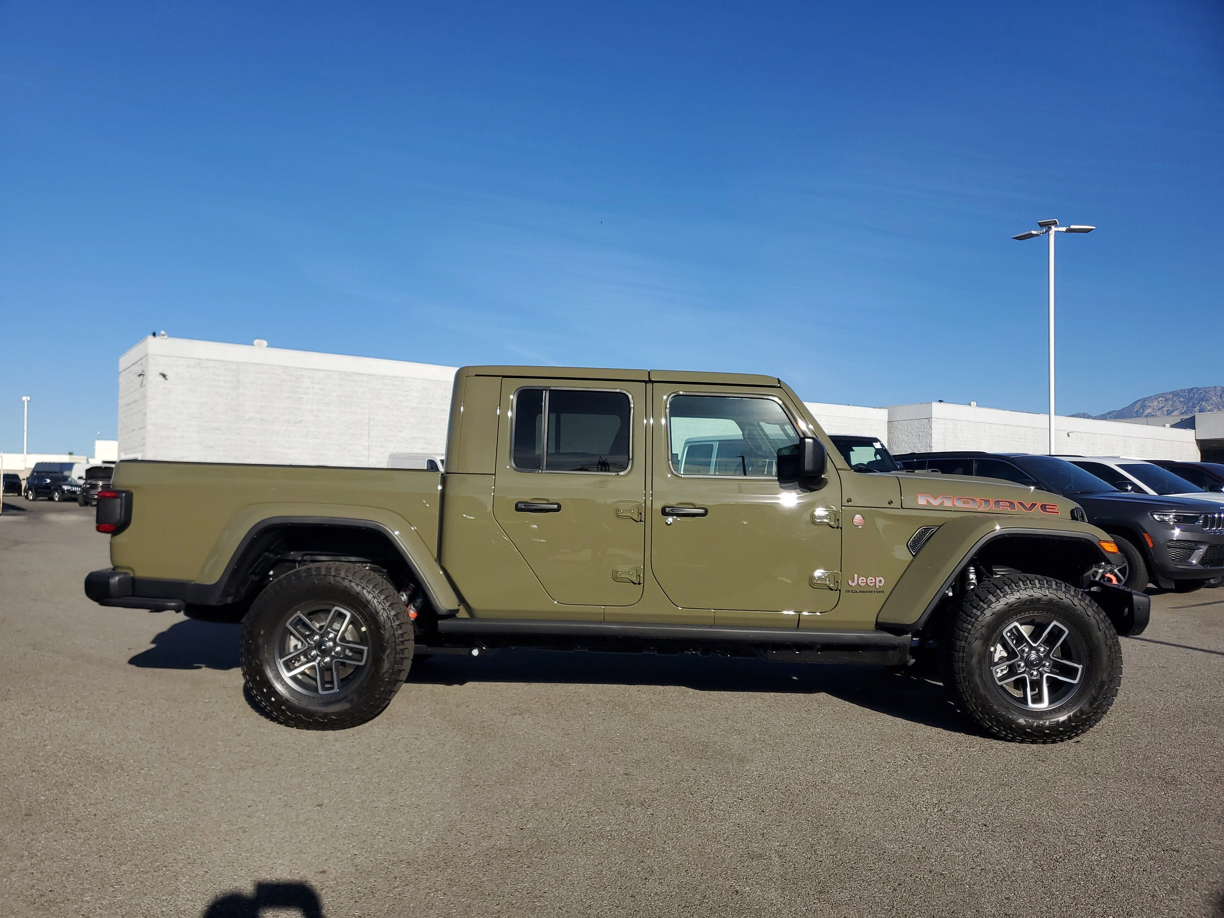 New 2026 41 Exterior Paint Jeep Mojave X image 2
