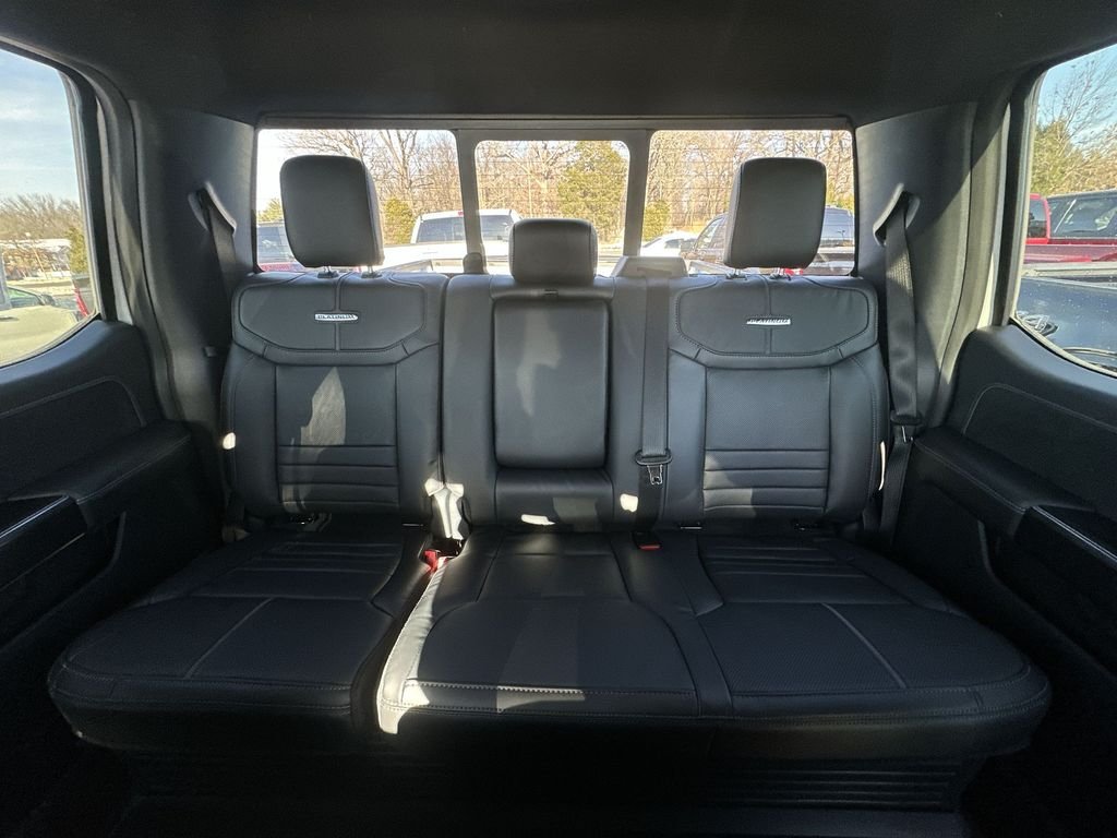 New 2026 Star White Metallic Tri-Coat Ford Platinum® image 22