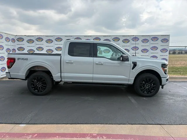 New 2026 Avalanche Ford XLT image 1