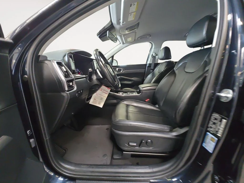 Used 2021 Blue Kia S image 10