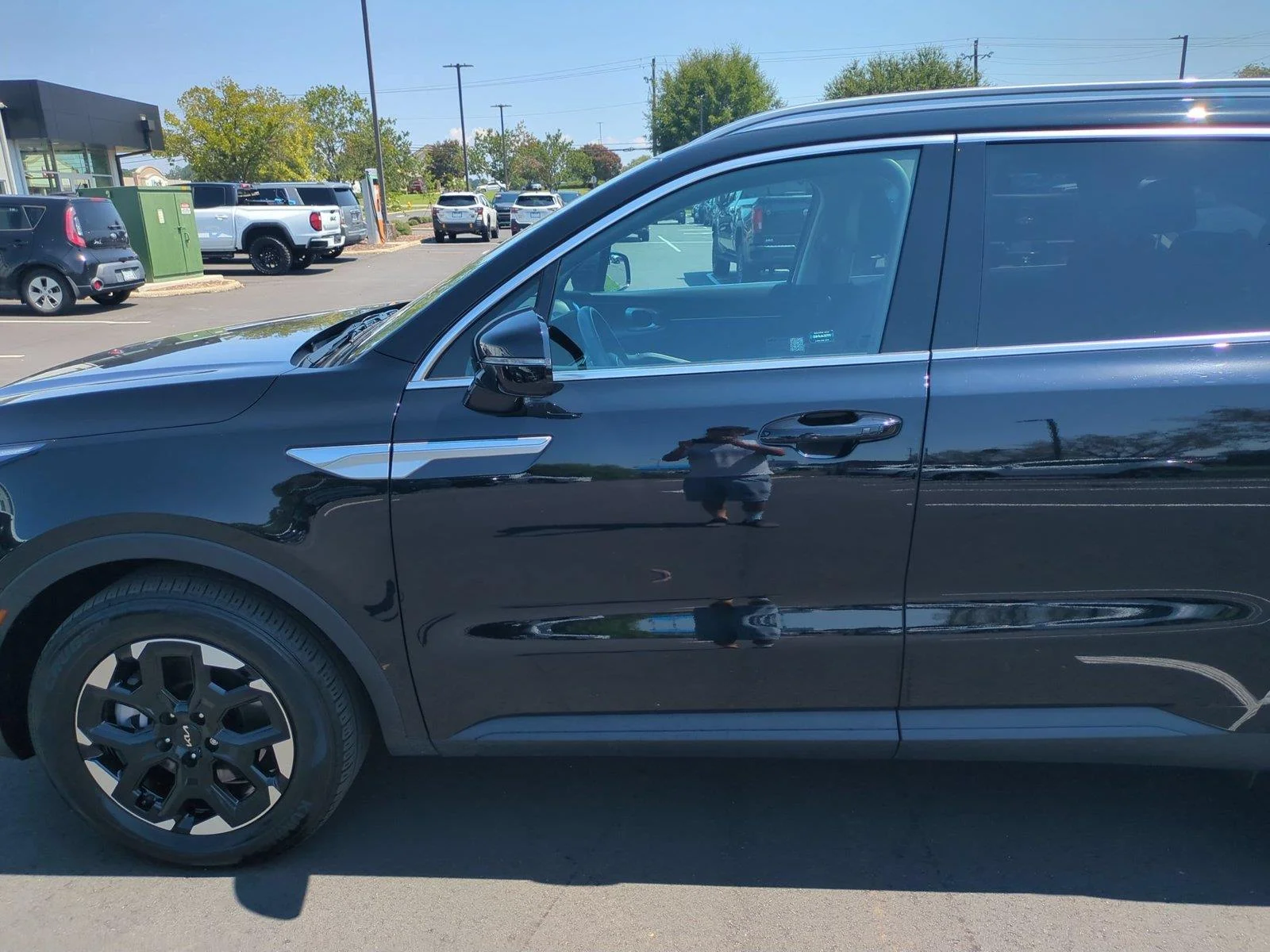 Used 2025 Ebony Black Kia S image 15