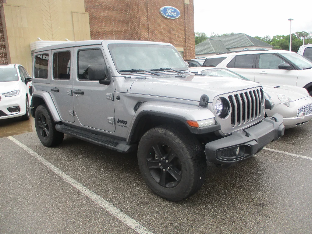 2021 Jeep Wrangler Sahara Altitude's photo
