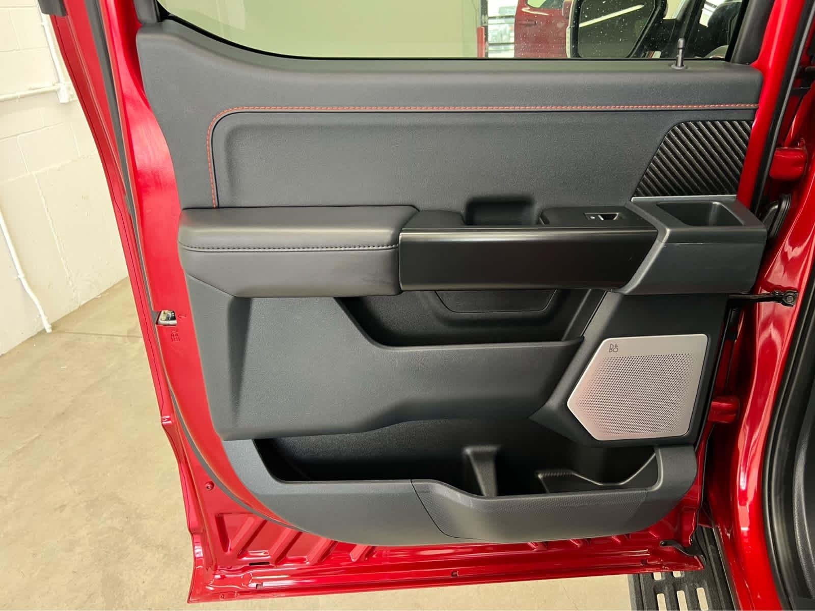 Used 2025 Rapid Red Metallic Tinted Clearcoat Ford Raptor image 24