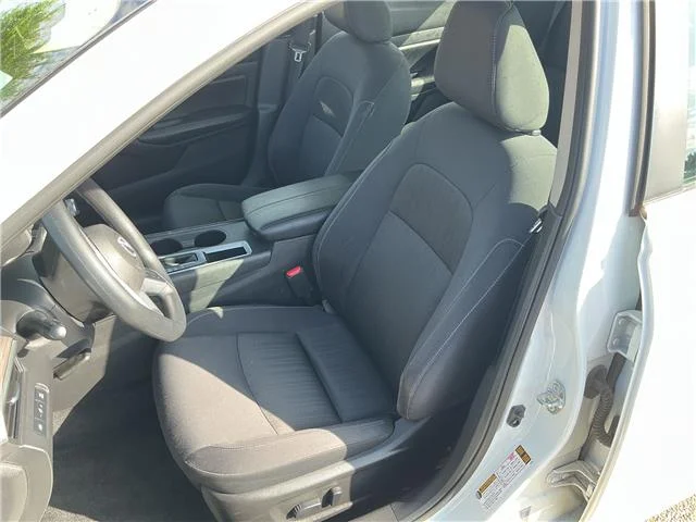 Used 2025 Pearl White Tricoat Nissan SV image 17