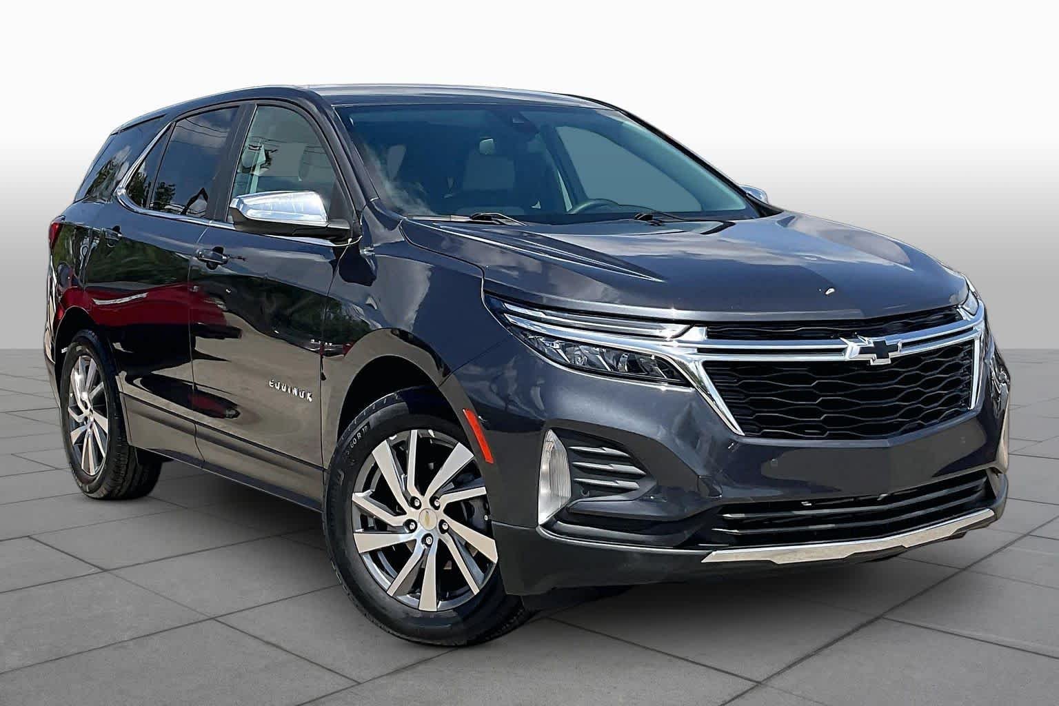 Used 2022 Iron Gray Metallic Chevrolet LT image 3