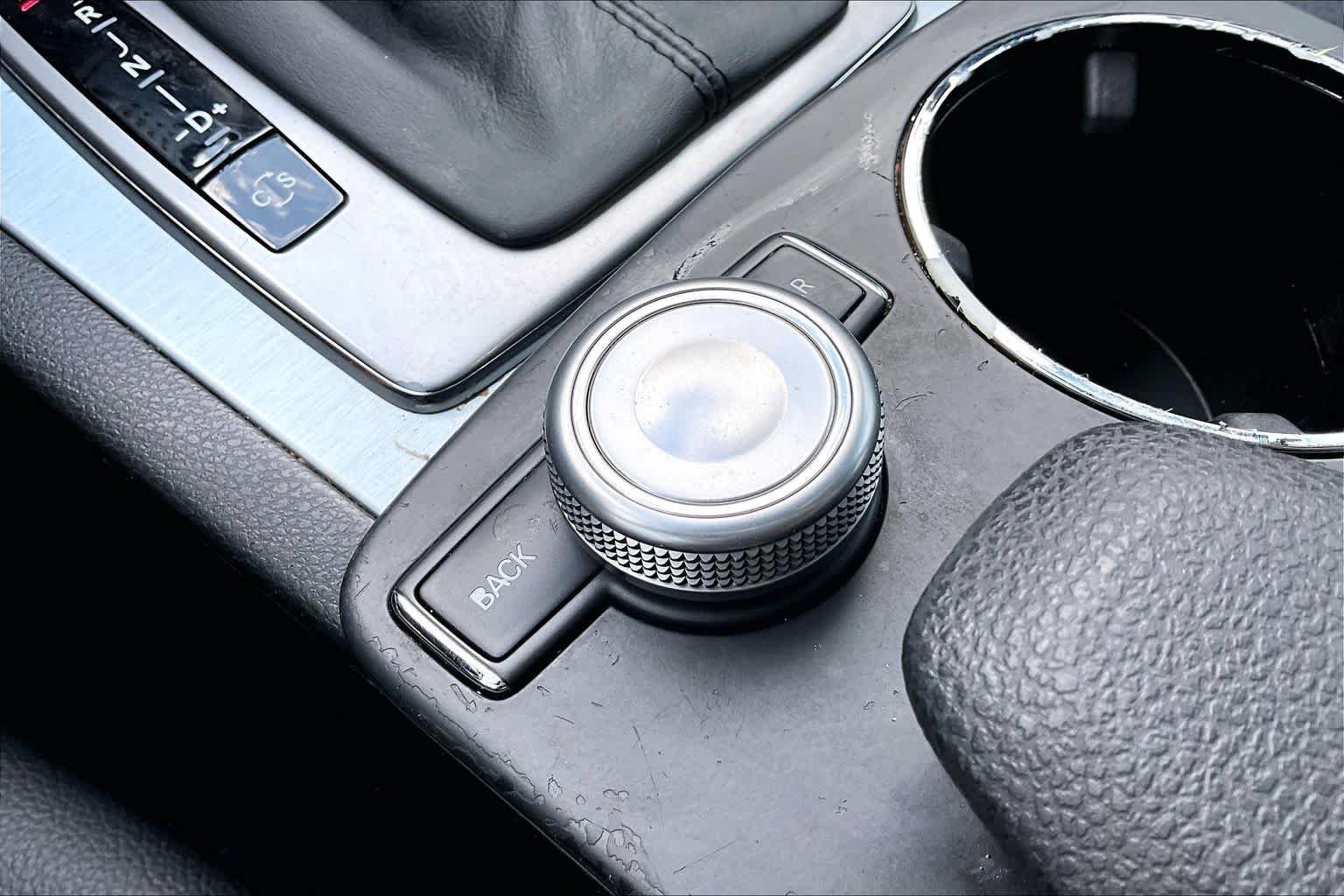 Used 2009 Iridium Silver Metallic Mercedes-Benz 3.0L Sport image 31