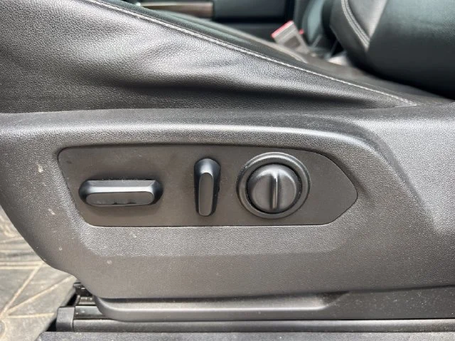 Used 2019 Red Chevrolet LT image 30