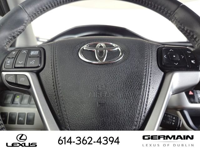 Used 2016 Silver Toyota Limited image 22