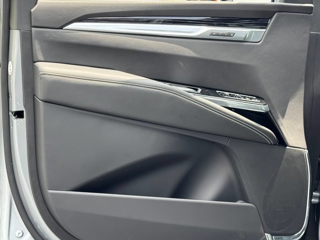 2026 Cadillac Escalade ESV Sport - Photo 17