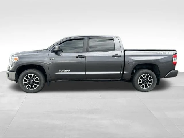 Used 2017 Gray Toyota SR5 image 2