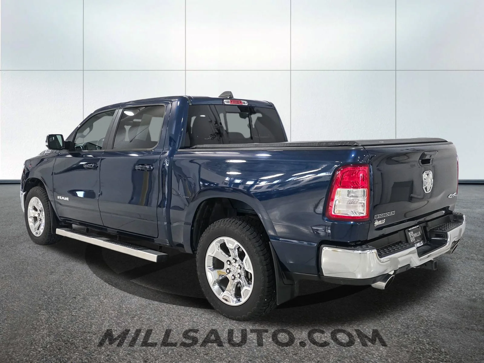 Used 2021 Blue Ram Big Horn/Lone Star image 4