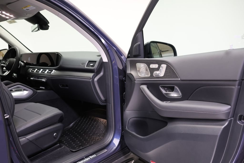2026 Mercedes-Benz GLS Base - Photo 48