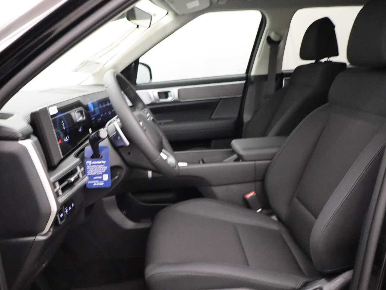 New 2026 Phantom Black Hyundai SE image 14