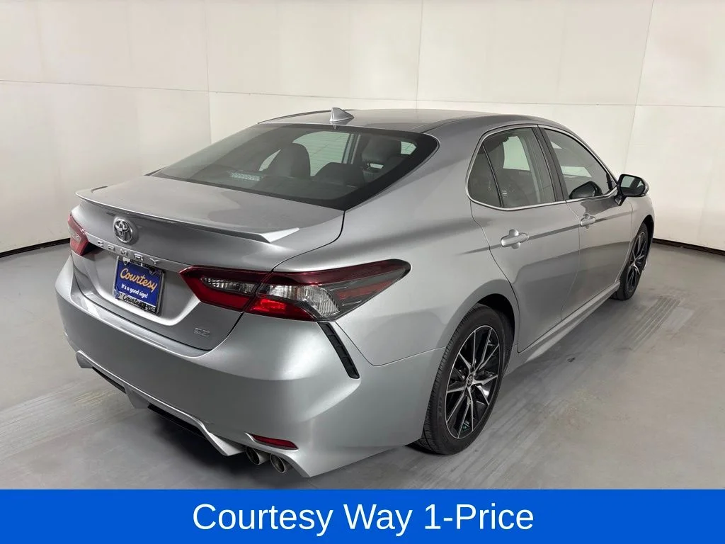 Used 2024 Silver Toyota SE image 9