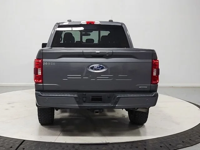 Used 2021 Gray Ford XLT image 6