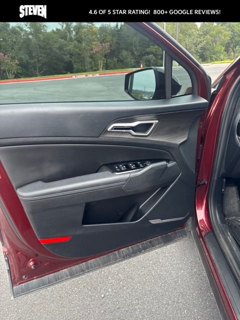 Used 2025 Red Kia X-Line image 16