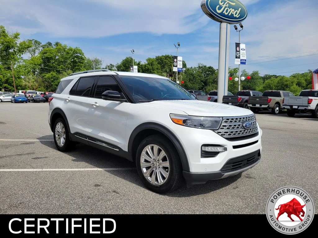 Used 2020 White Ford Limited image 9