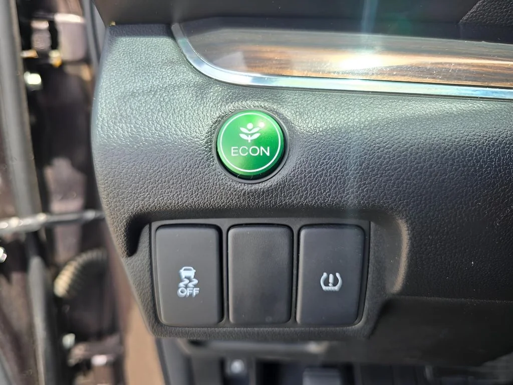 Used 2015 Modern Steel Metallic Honda EX-L image 21
