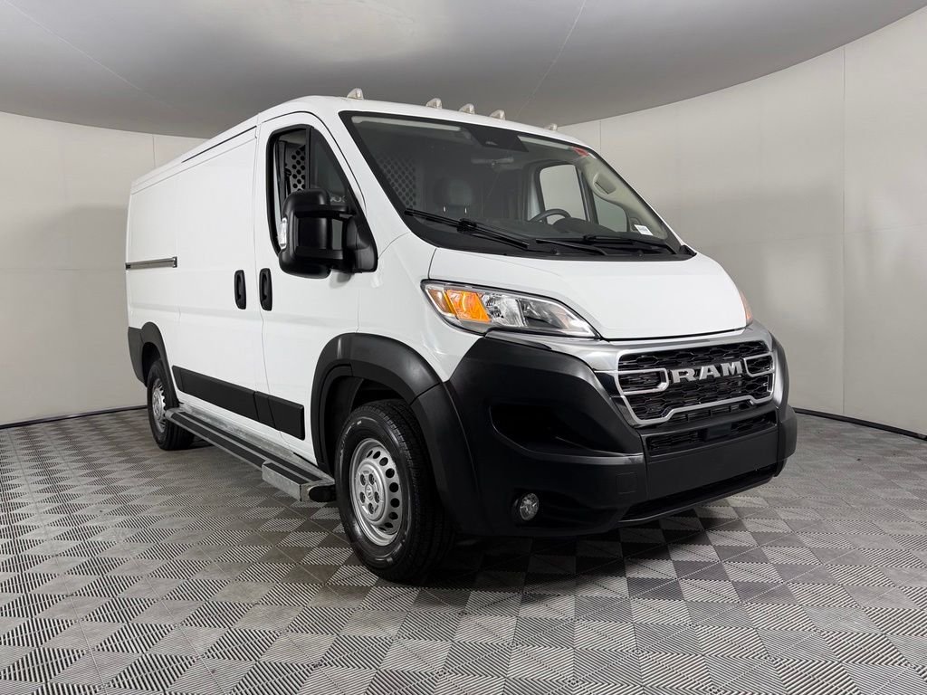 Used 2025 White Ram Base 136 WB image 5