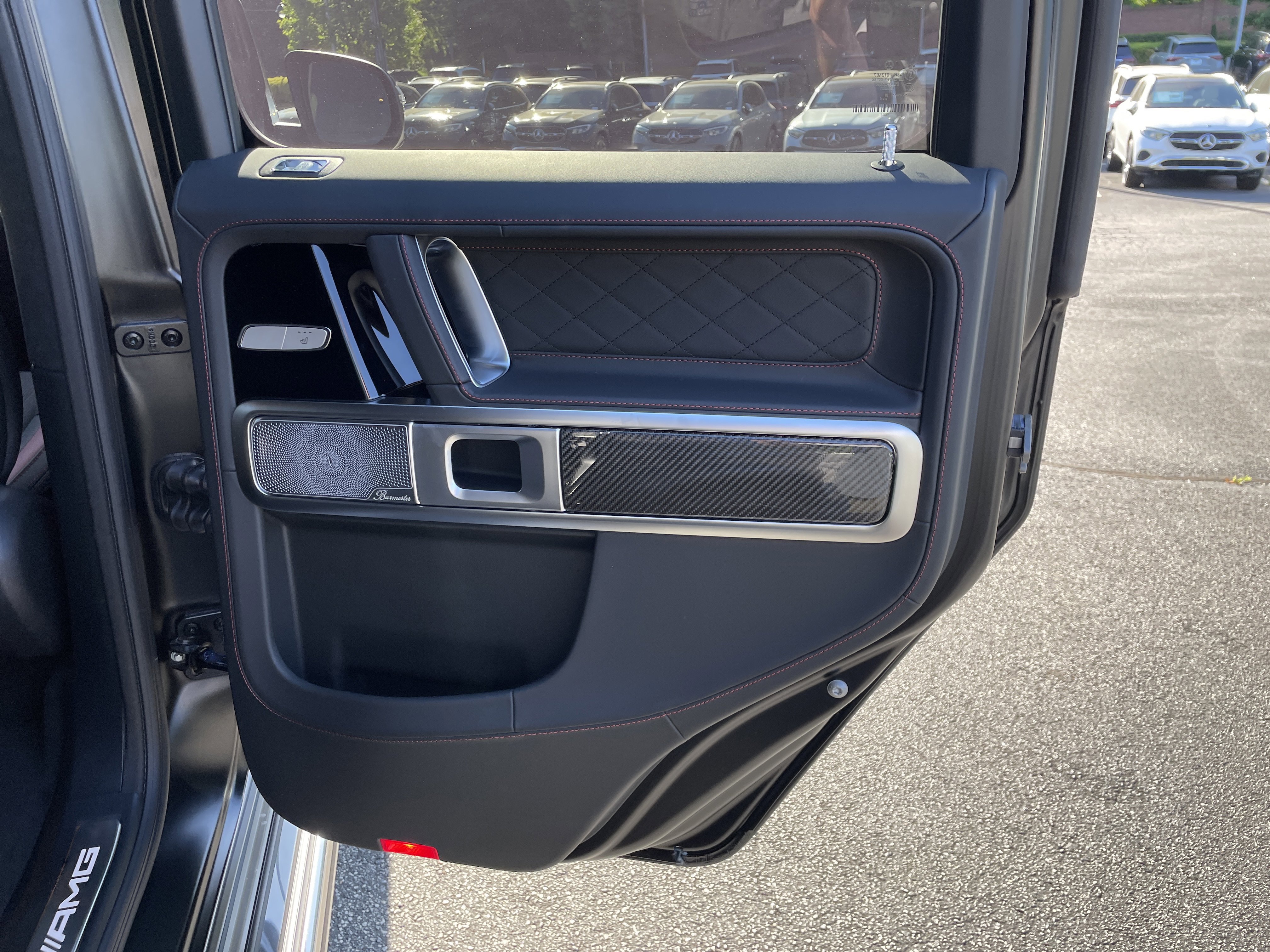 New 2026 MANUFAKTUR Night Black Magno Mercedes-Benz AMG® G 63 SUV image 38